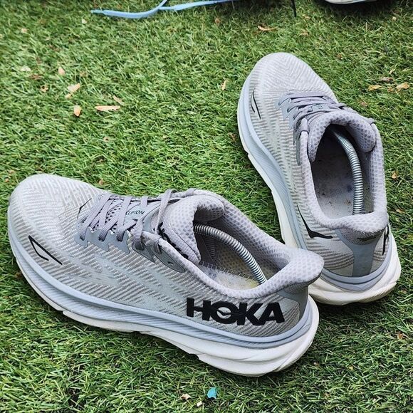 HOKA CLIFTON 9 - Mens Atheltic Shoes - SIZE 9.5D ***no insloes *** - Picture 4 of 9